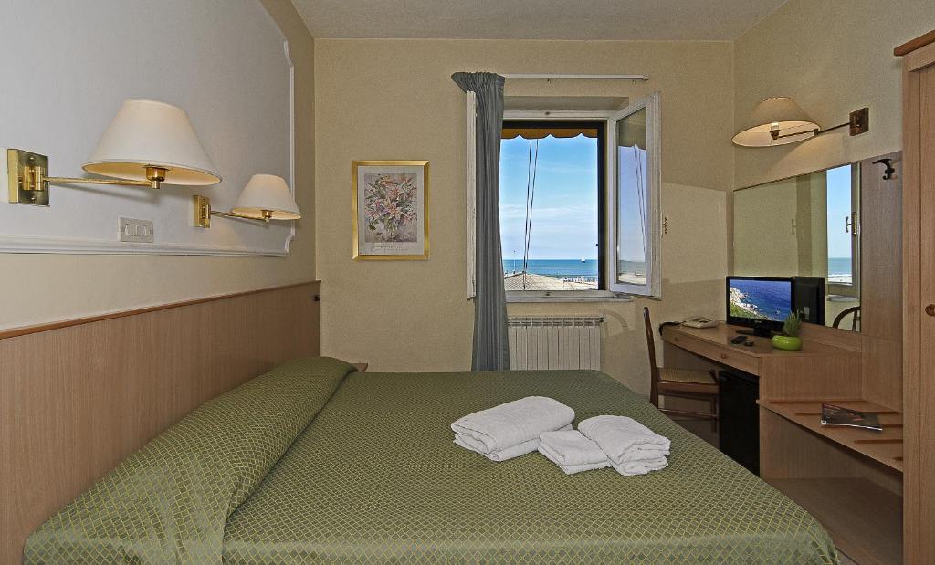 Hotel Bahia Viareggio Room photo
