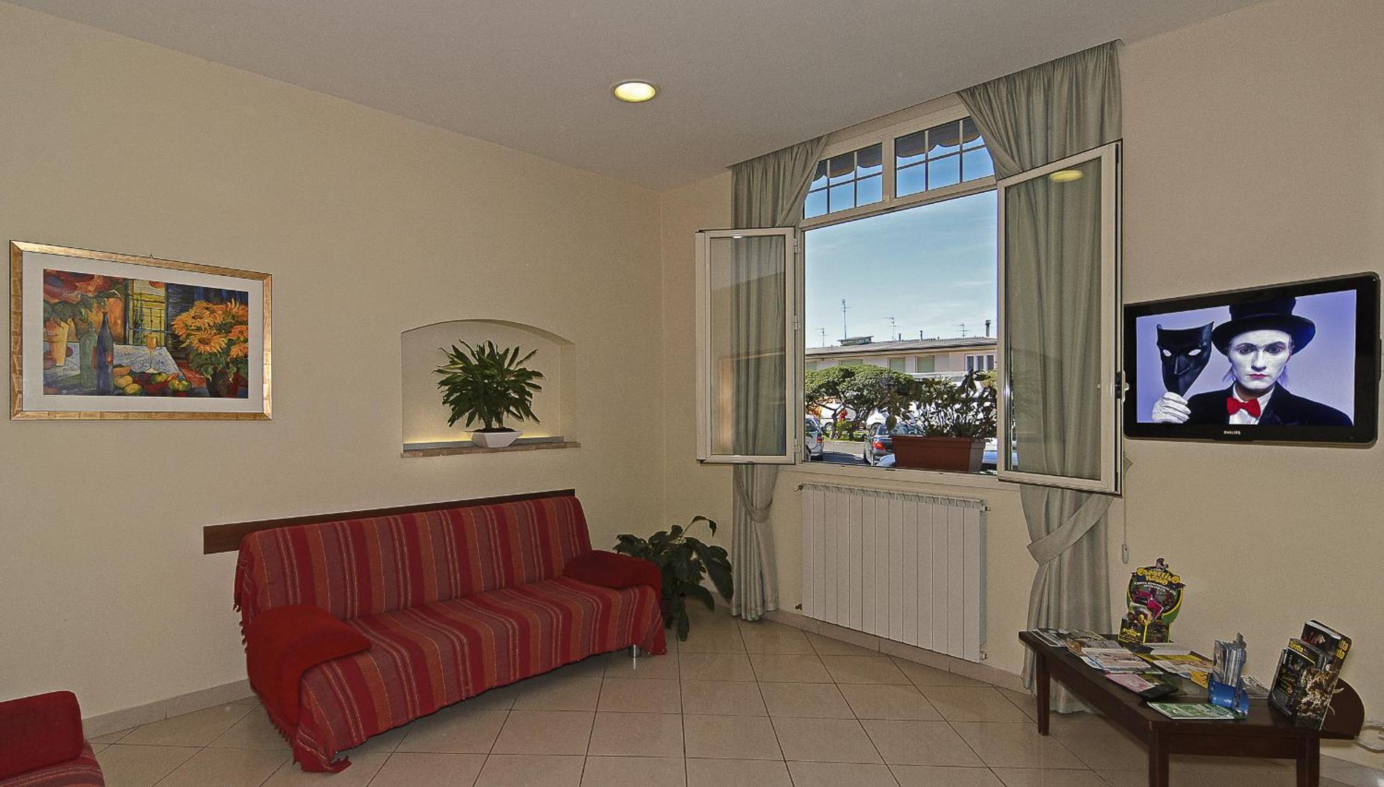 Hotel Bahia Viareggio Exterior photo